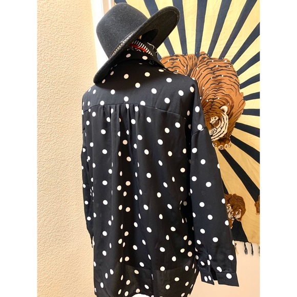 π Stylish polka dot button blouse - Picture 6 of 8